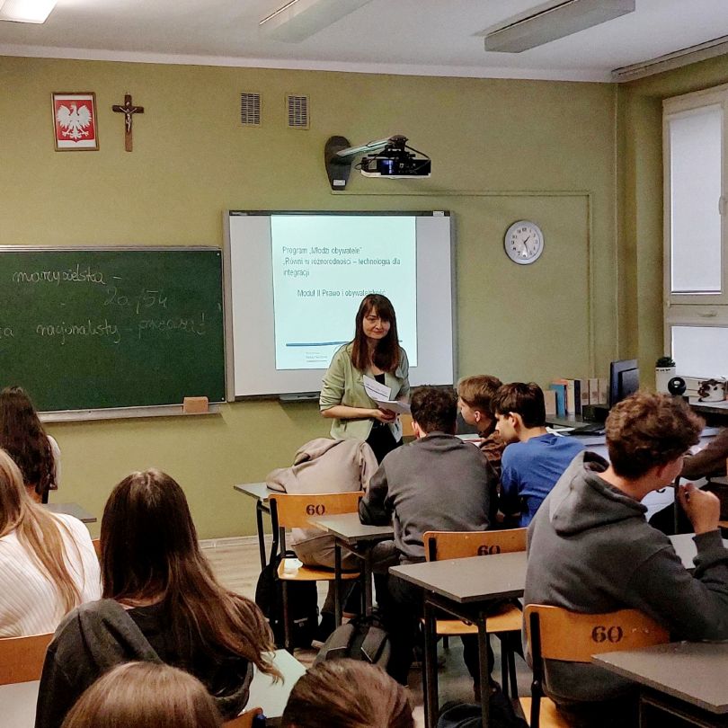 ro  wni w ro  z  norodnos  ci warsztaty w szkolach